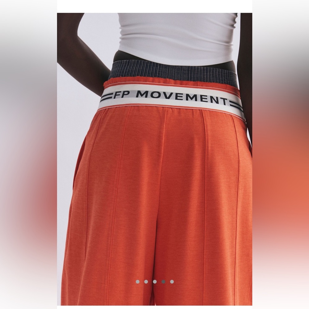 NWT FP Movement Jump Start Jogger, Scarlett, Sz Medium - Picture 4 of 10